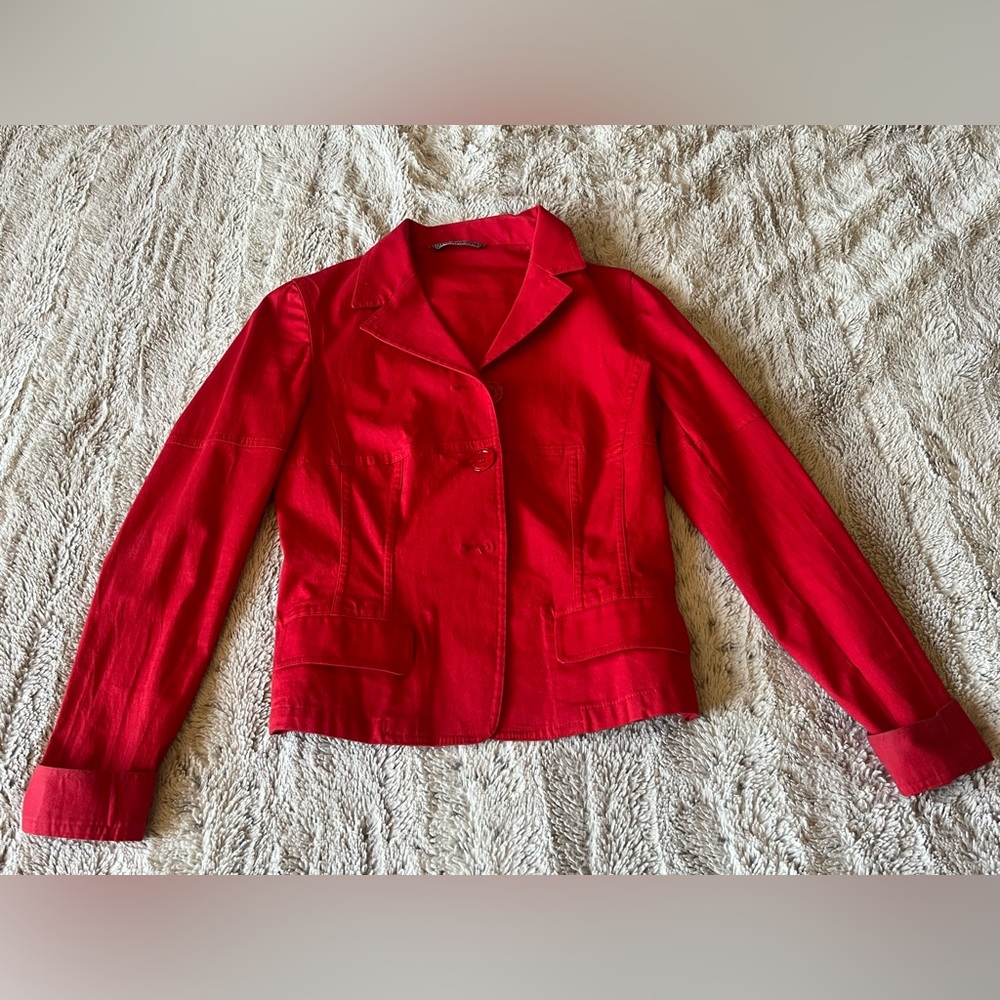 Liu Jo Red Blazer, Tailored Fit, Classic Lapel ❤️